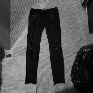 Black distressed hollister mid-rise skinny jeans